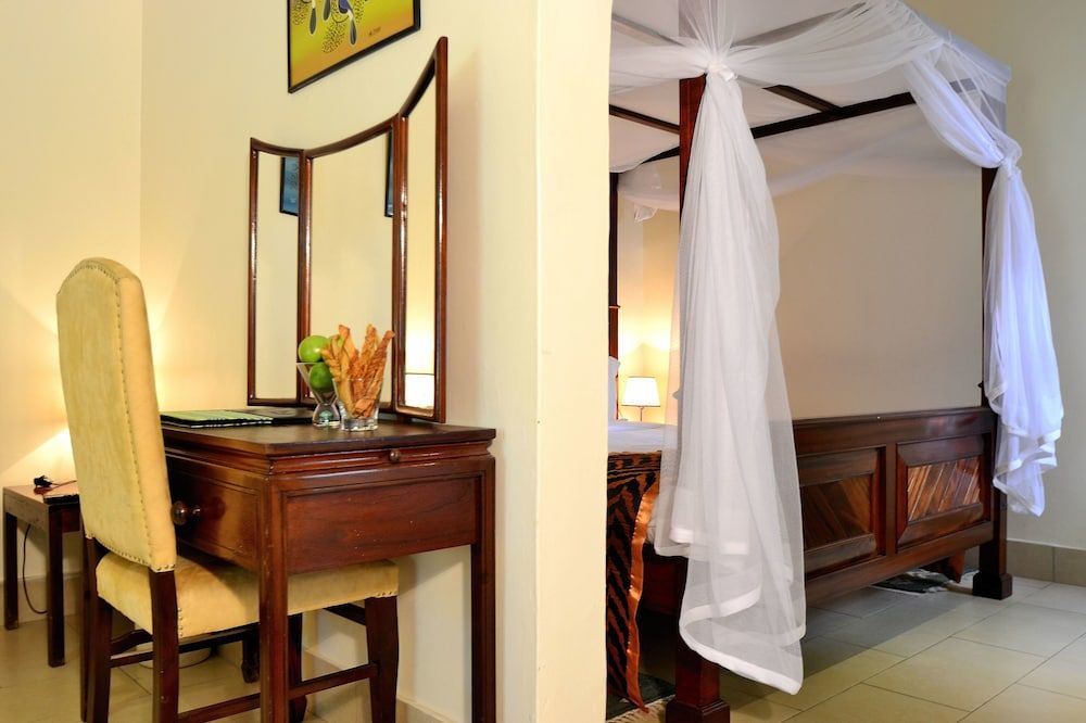 Muthu Lake Naivasha Country Club, Naivasha Presidential Cottage 6