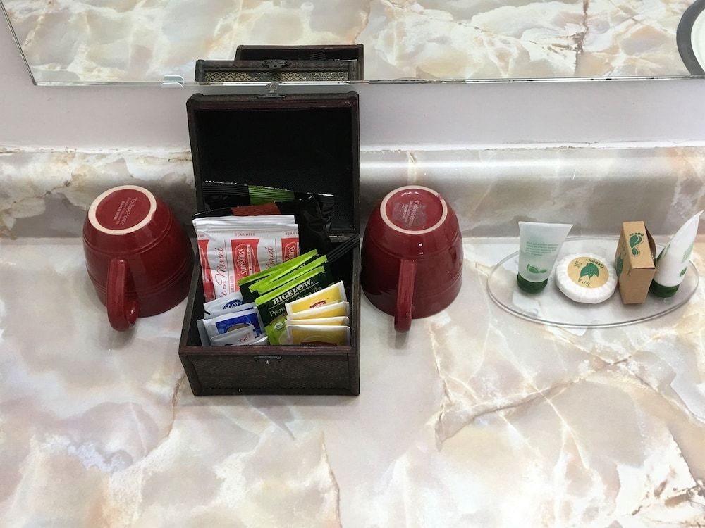 Highlander Motel Standard Room, 1 Queen Bed 5