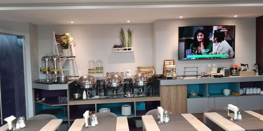 undefined Hotel Bonn 8