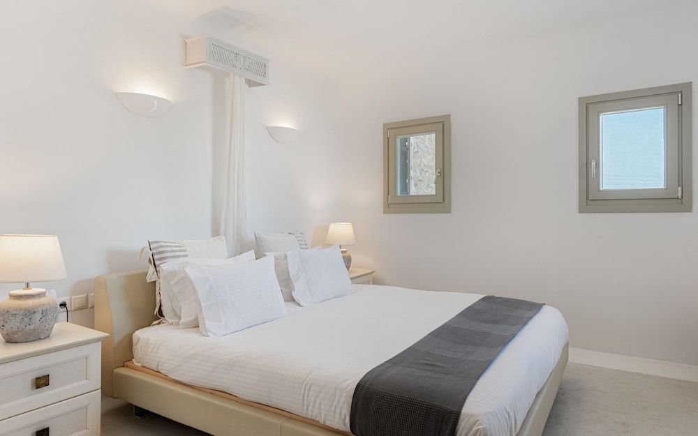 Mykonos Unique Villas by 2Doors Elegant 3 bedrooms Alaya Villa by 2Doors 3