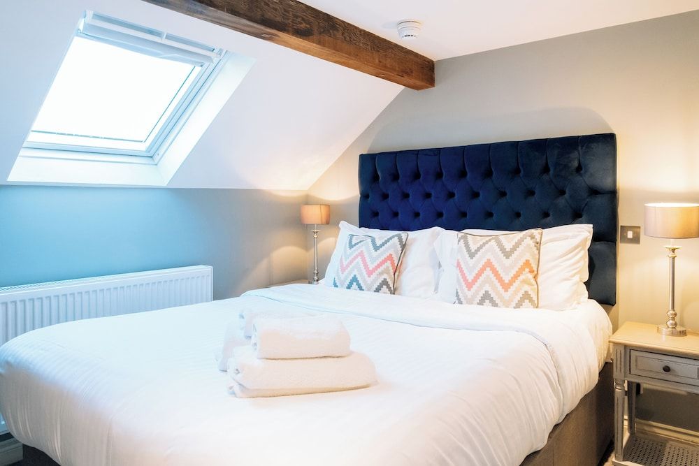 The Royal Oak Deluxe Double Room, 1 King Bed 66