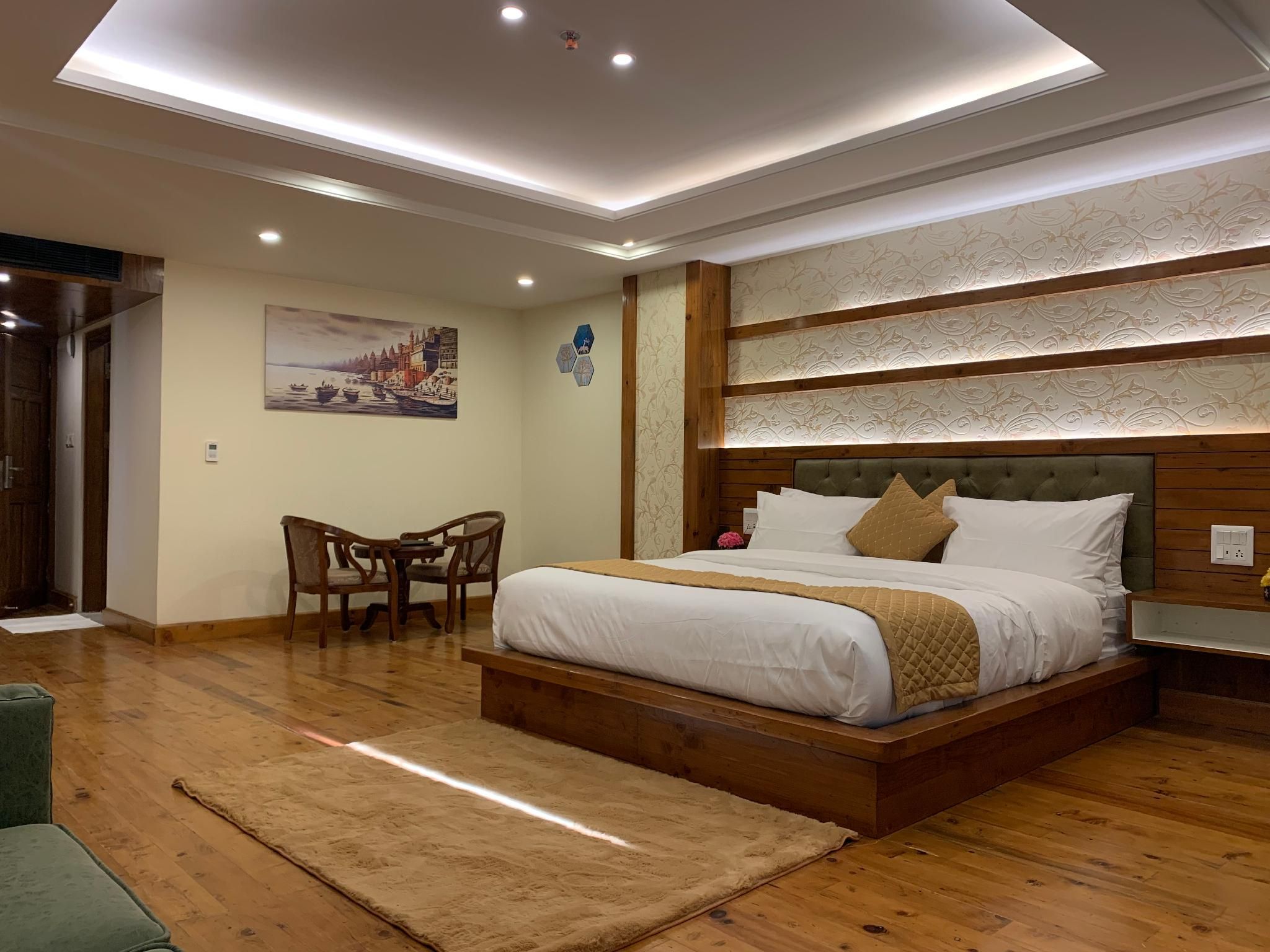 Premium Room