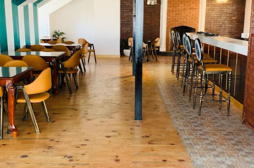 Food & Dining