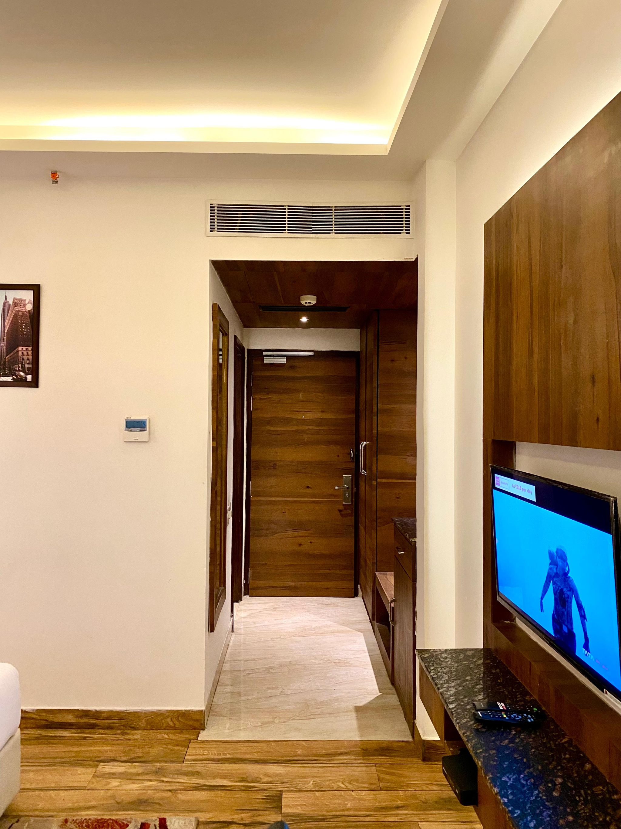 Hotel Prime Regalia PREMIUM ROOM (KING SIZE BED) with SMART LED TV 7