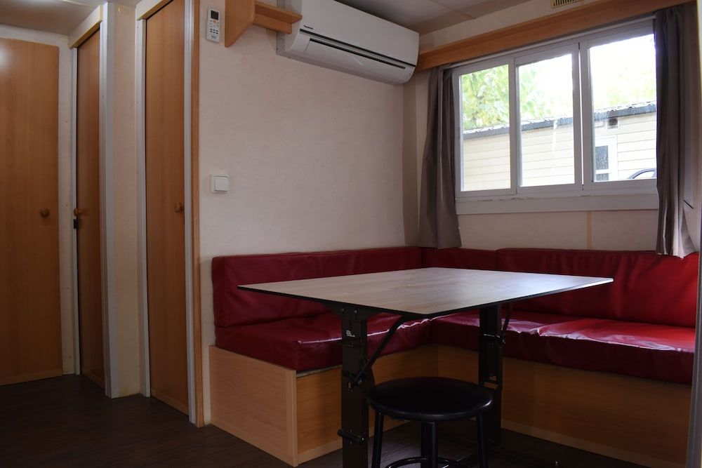 Mediterrani Natura Spa Resort Basic Bungalow 7