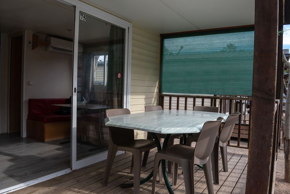 Mediterrani Natura Spa Resort Basic Bungalow 4