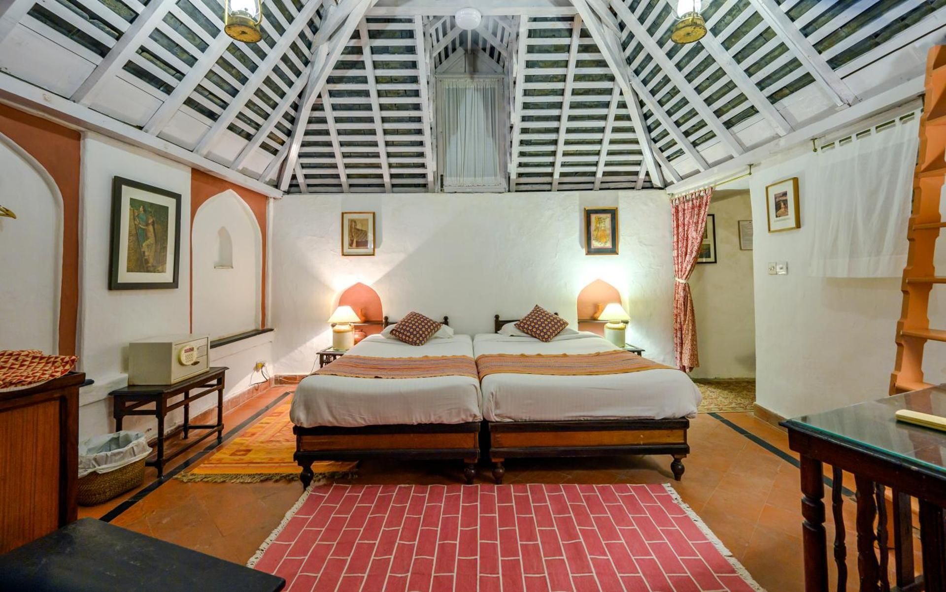 Heritage Comfort Room