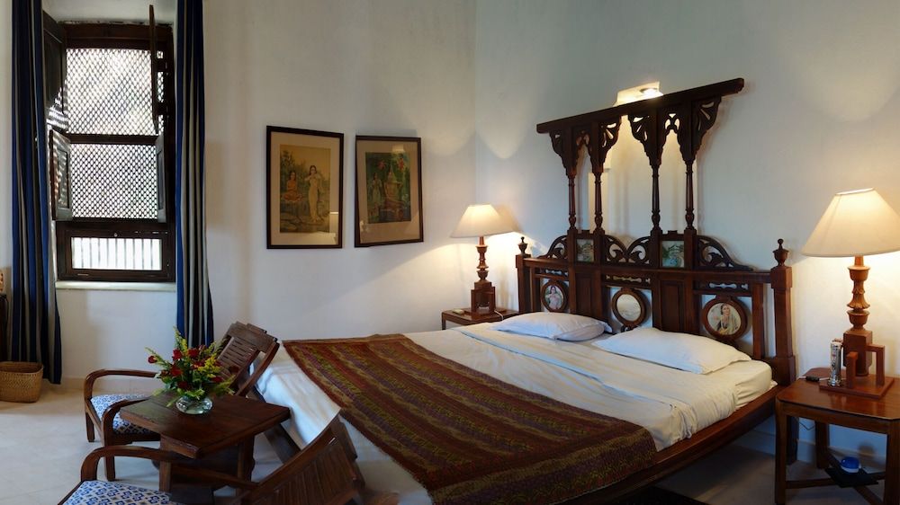 Neemrana Fort Palace Heritage Old World Room 6