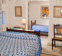 Heritage Comfort Room