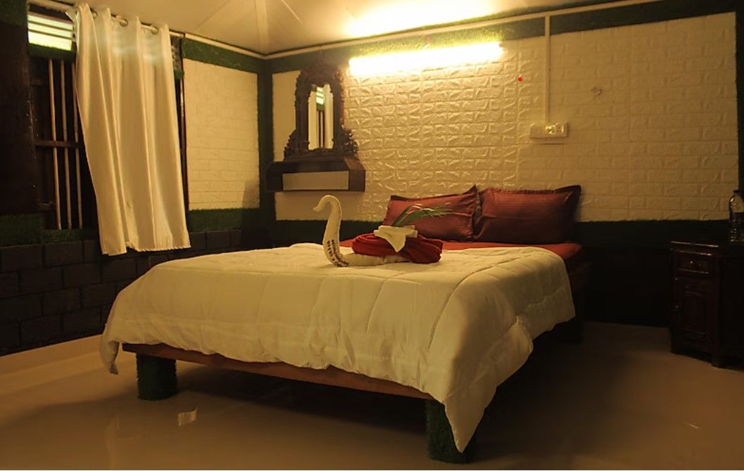 NON AC STANDARD BAMBOO COTTAGE