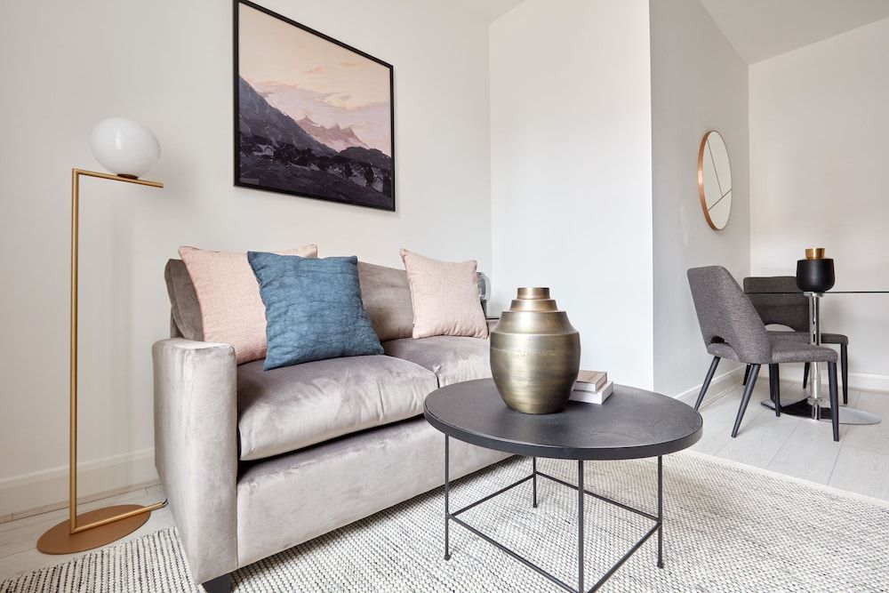 undefined Sonder Mountjoy Square 4