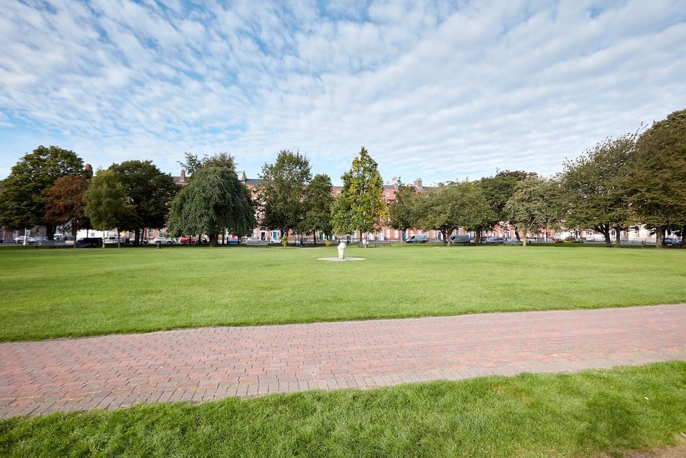 undefined Sonder Mountjoy Square 3