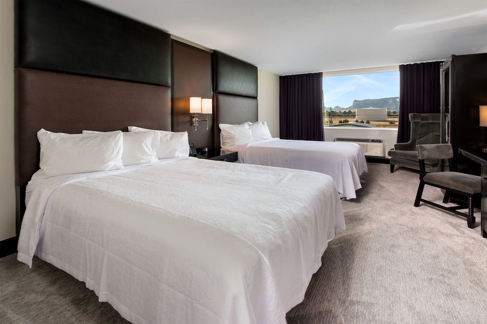 Hotel 21 & Co. Deluxe Room, 2 Queen Beds 2