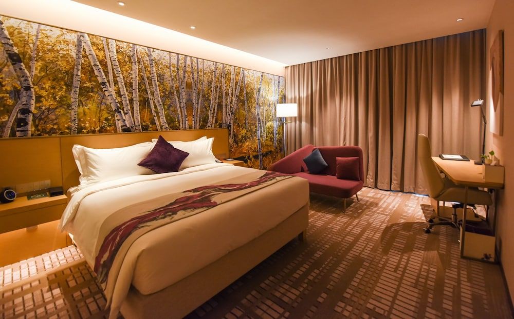 Premier Room, 1 King Bed, Club Lounge Access