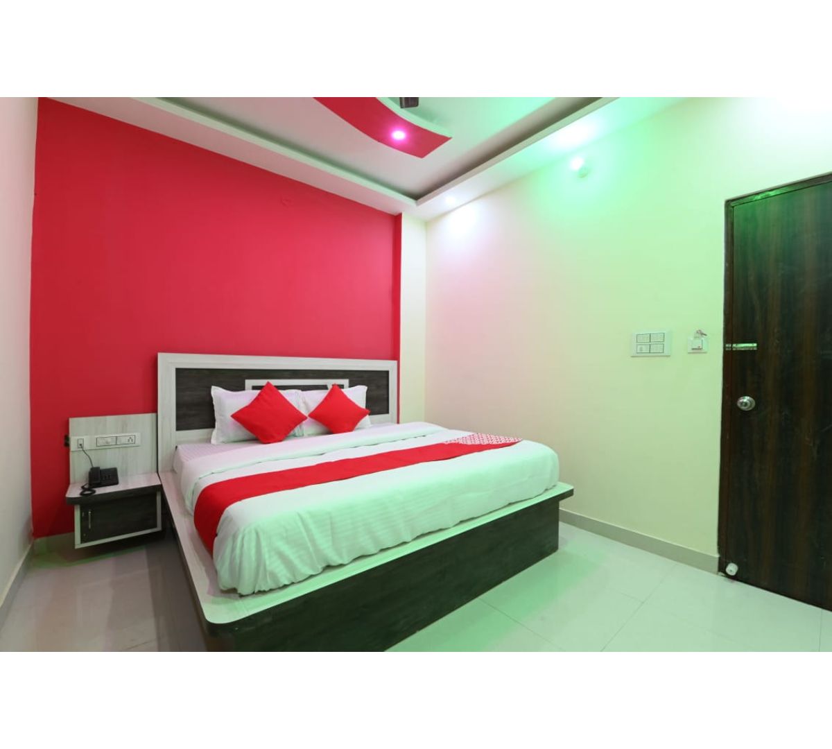 Hotel Lakhdatar Palace Classic Room 2