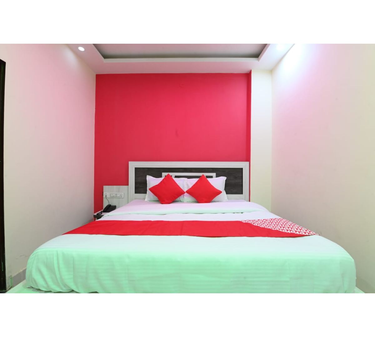 Hotel Lakhdatar Palace Classic Room