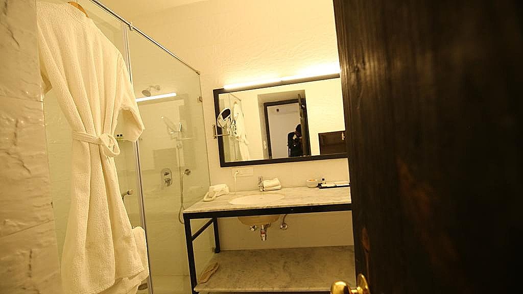 Royal CM - A Luxury Boutique Hotel