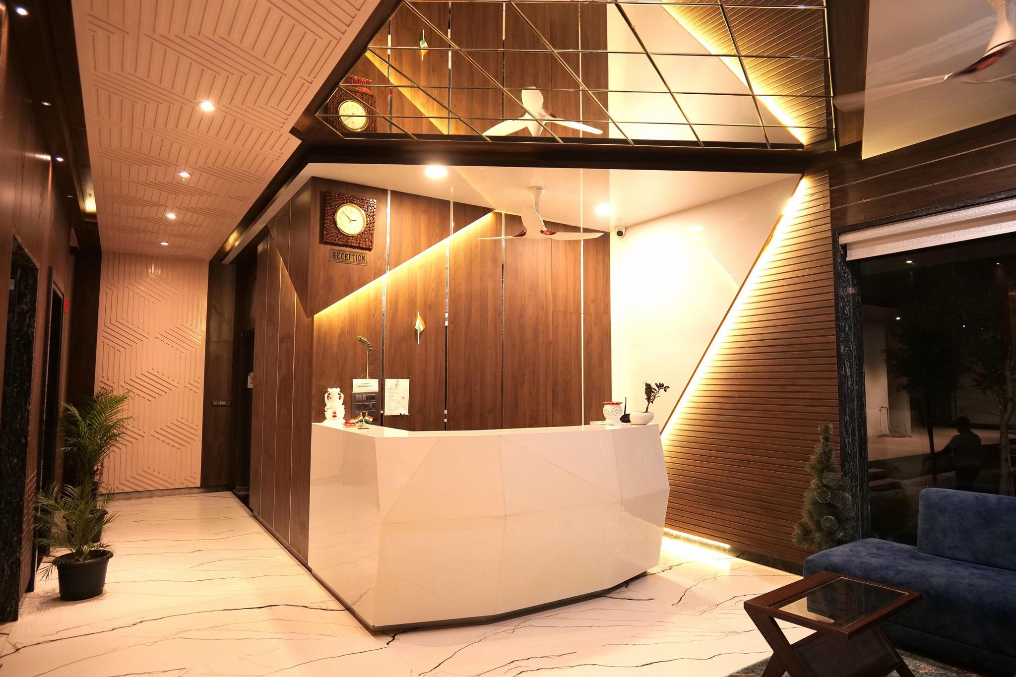 undefined Hotel 777 3