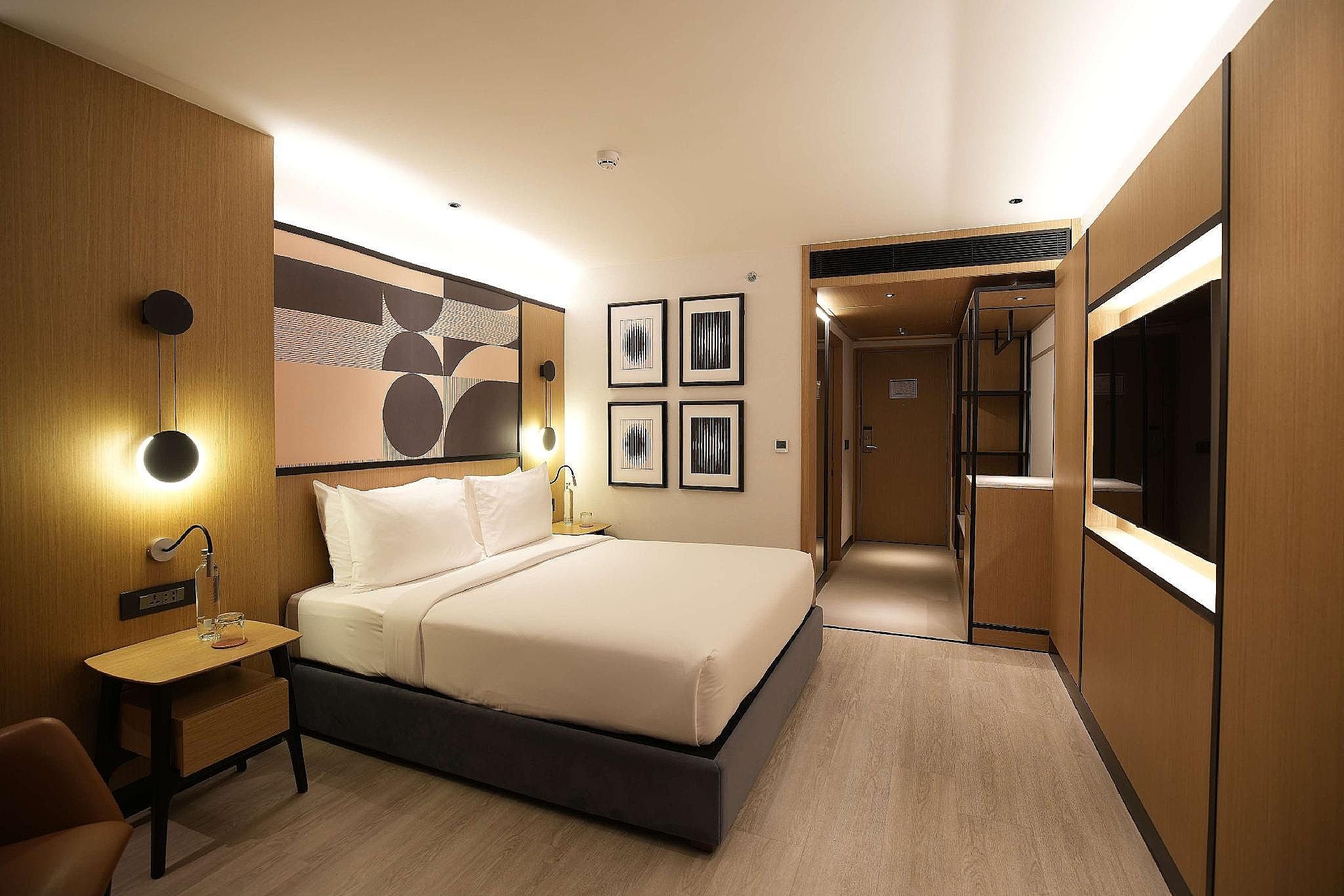 Parallel Hotel Udaipur, A member of Radisson Individuals Premium Room