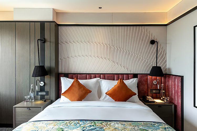 Deluxe Room with Mountain View