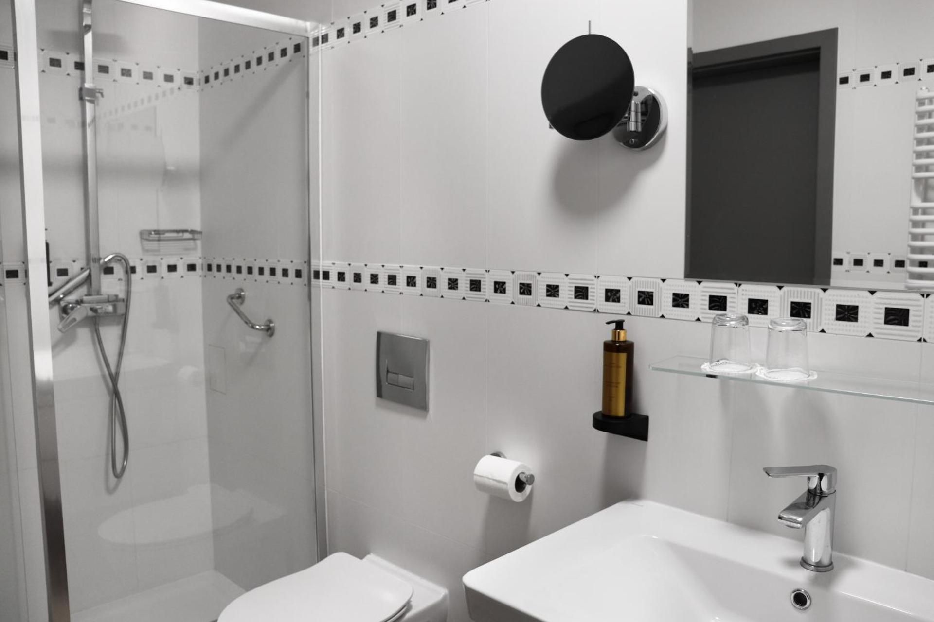 Business Double Room with Gym Access