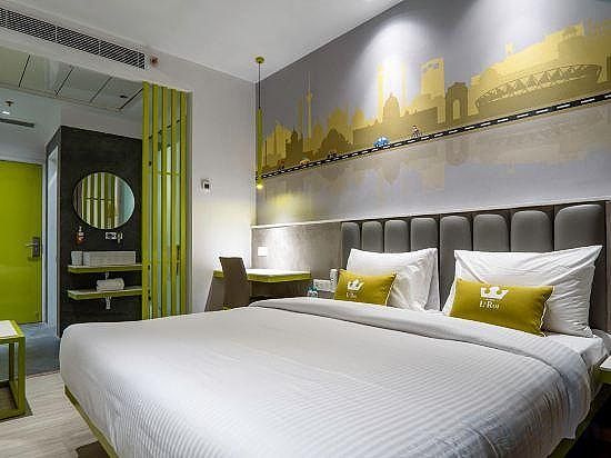 Le ROI Express, Paharganj Deluxe Room 17