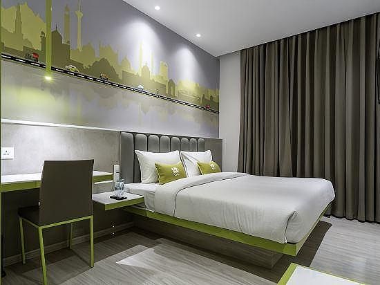 Le ROI Express, Paharganj Deluxe Room 16
