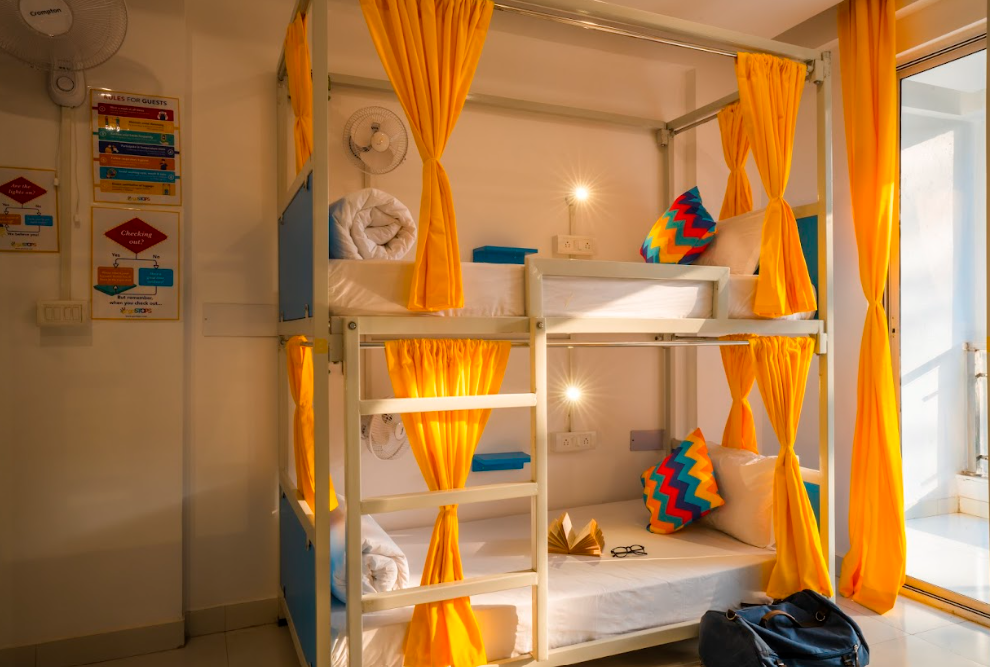 Bed in 10 Bed Mixed Only A/C Dormitory Room with Ensuite Bathroom