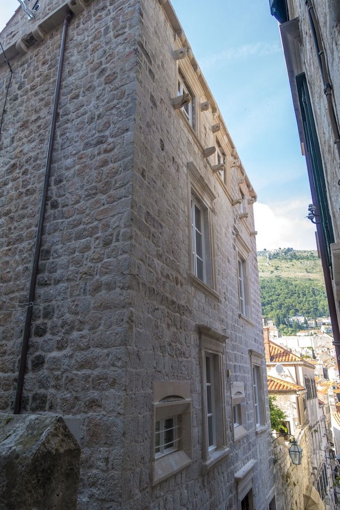 undefined Dominus Little Palace 4