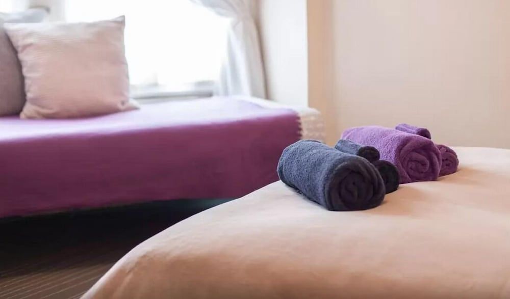 Home2Home-Rooms Quadruple Room, Shared Bathroom 4