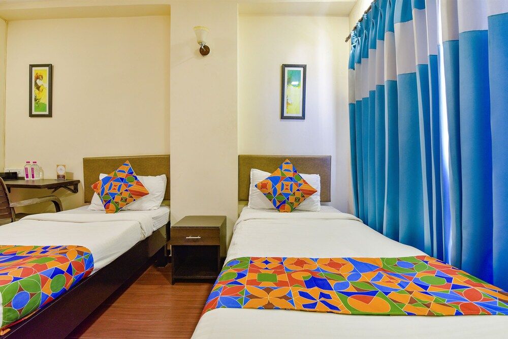  FabHotel Teliko Silver