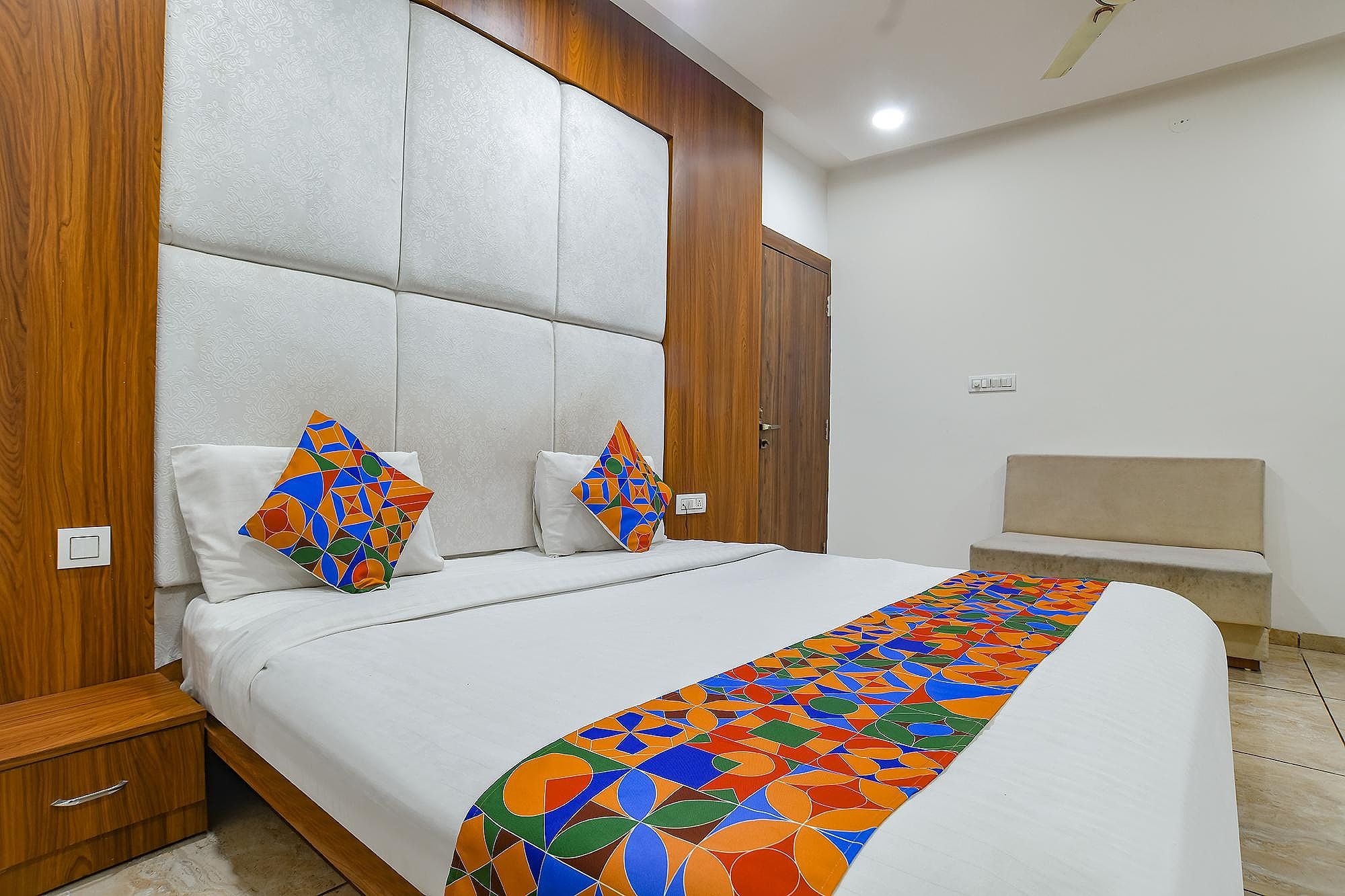 FabHotel Right Choice