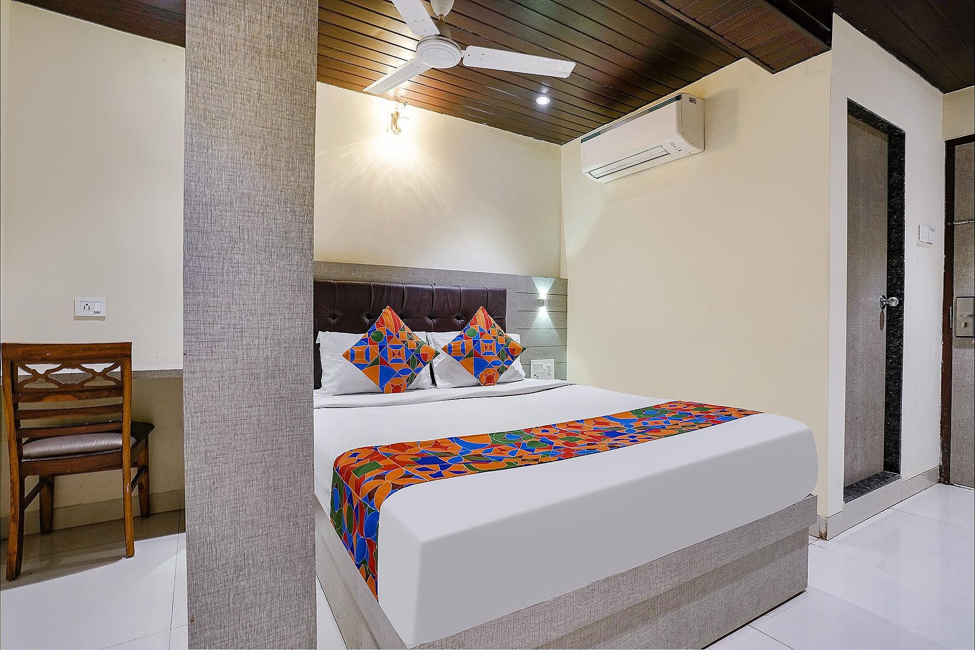 undefined FabHotel New Prince Palace 10
