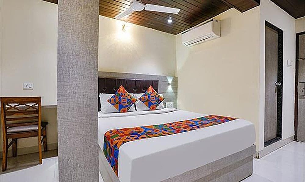 undefined FabHotel New Prince Palace 3