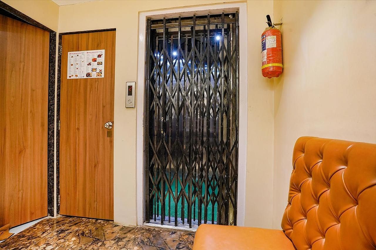 undefined FabHotel New Prince Palace 7