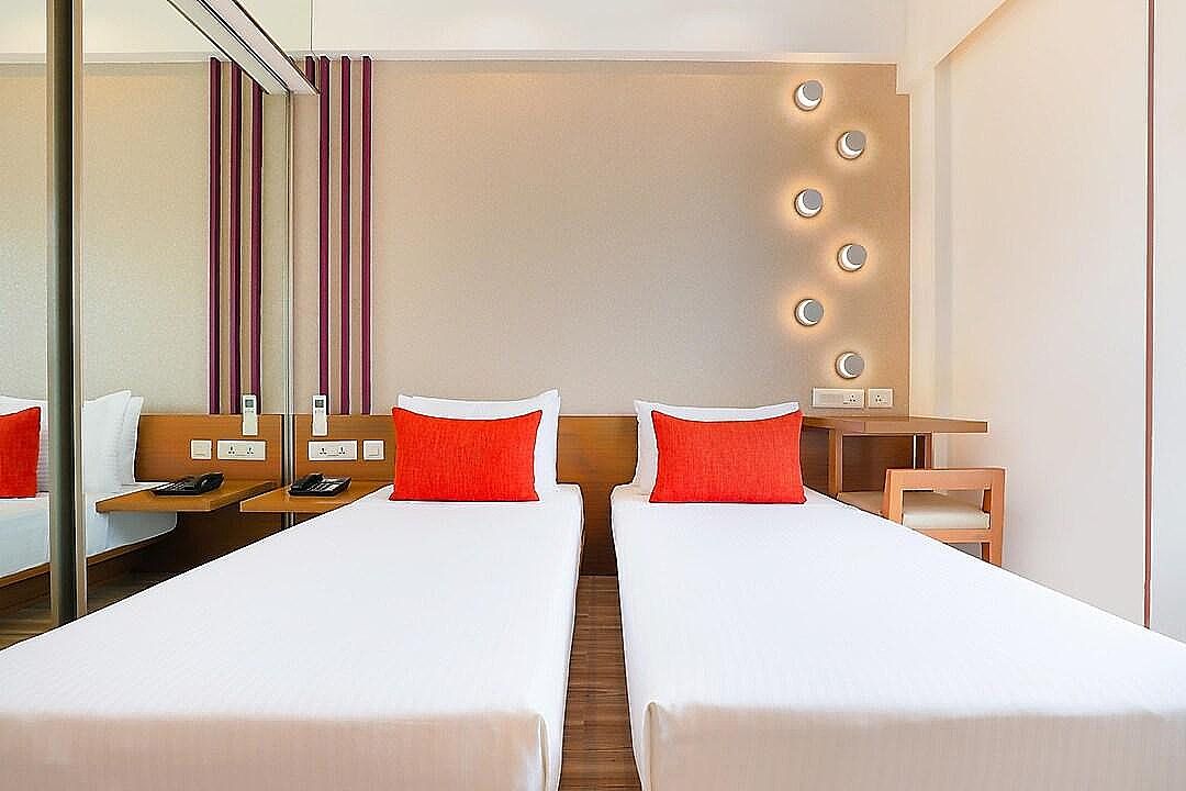 Lemon Tree Hotel, Kalina BKC, Mumbai Deluxe (Twin) Room 2