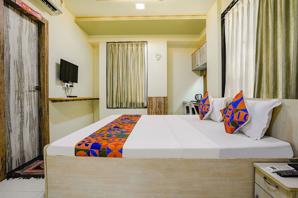FabHotel Happy Homely Stay Deluxe Room 12