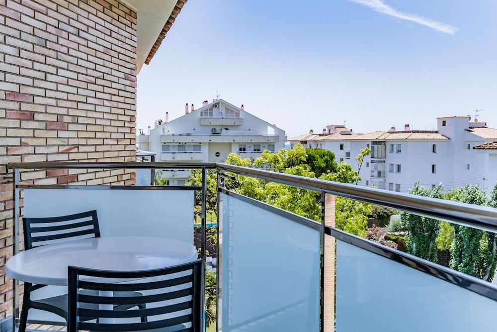 Basic Apartment, 1 Bedroom (2 people)