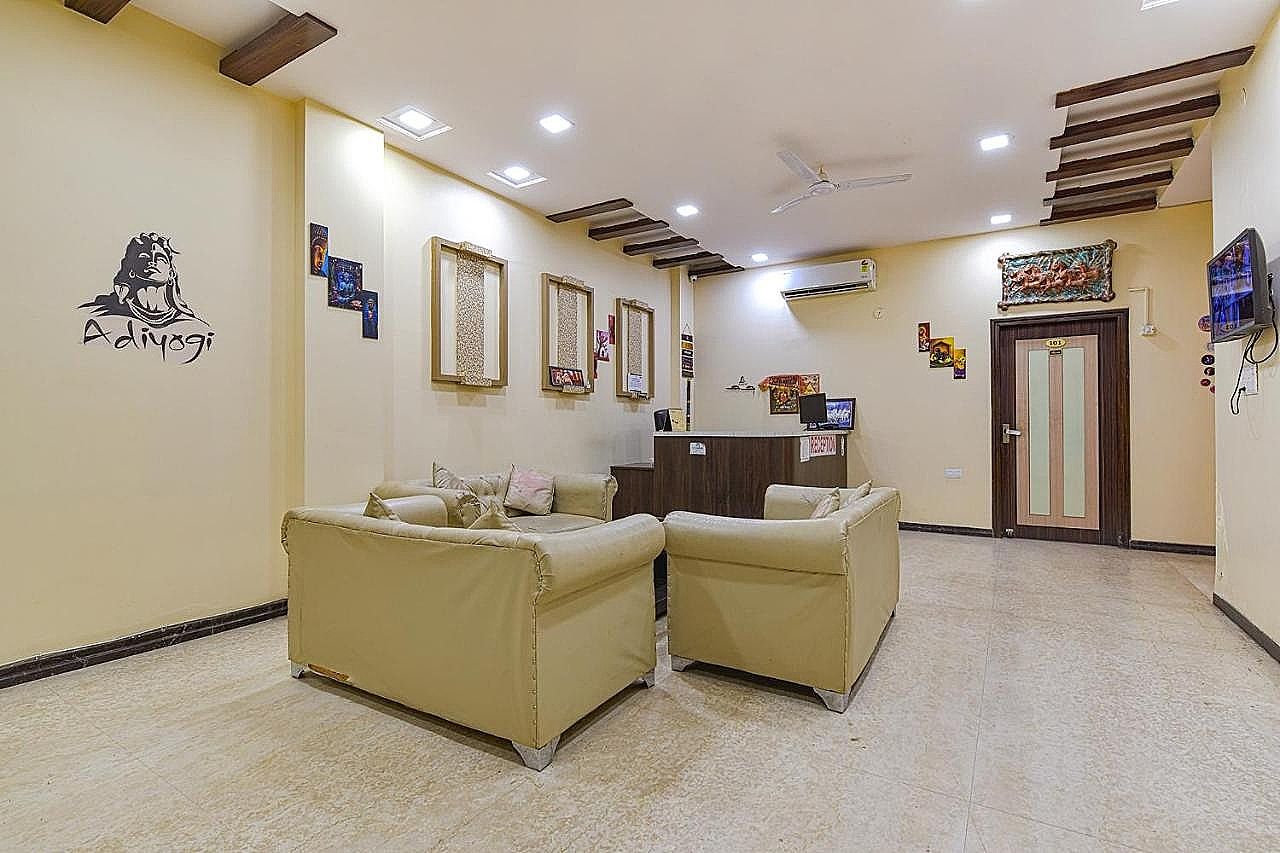 FabHotel The Castle Homestay Inn