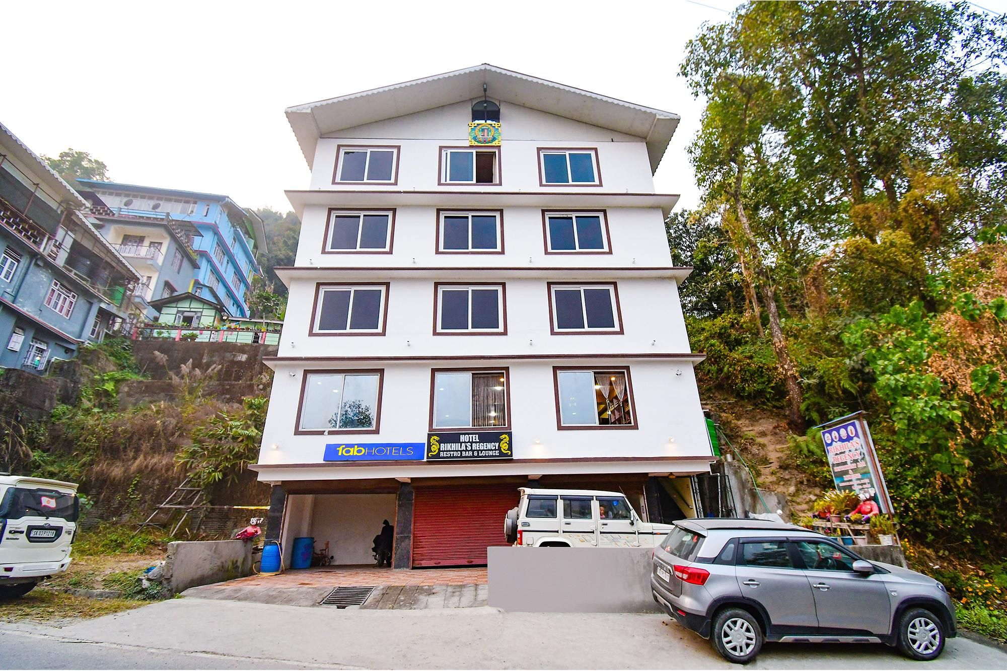 FabHotel Rikhila's Regency - Ranipool