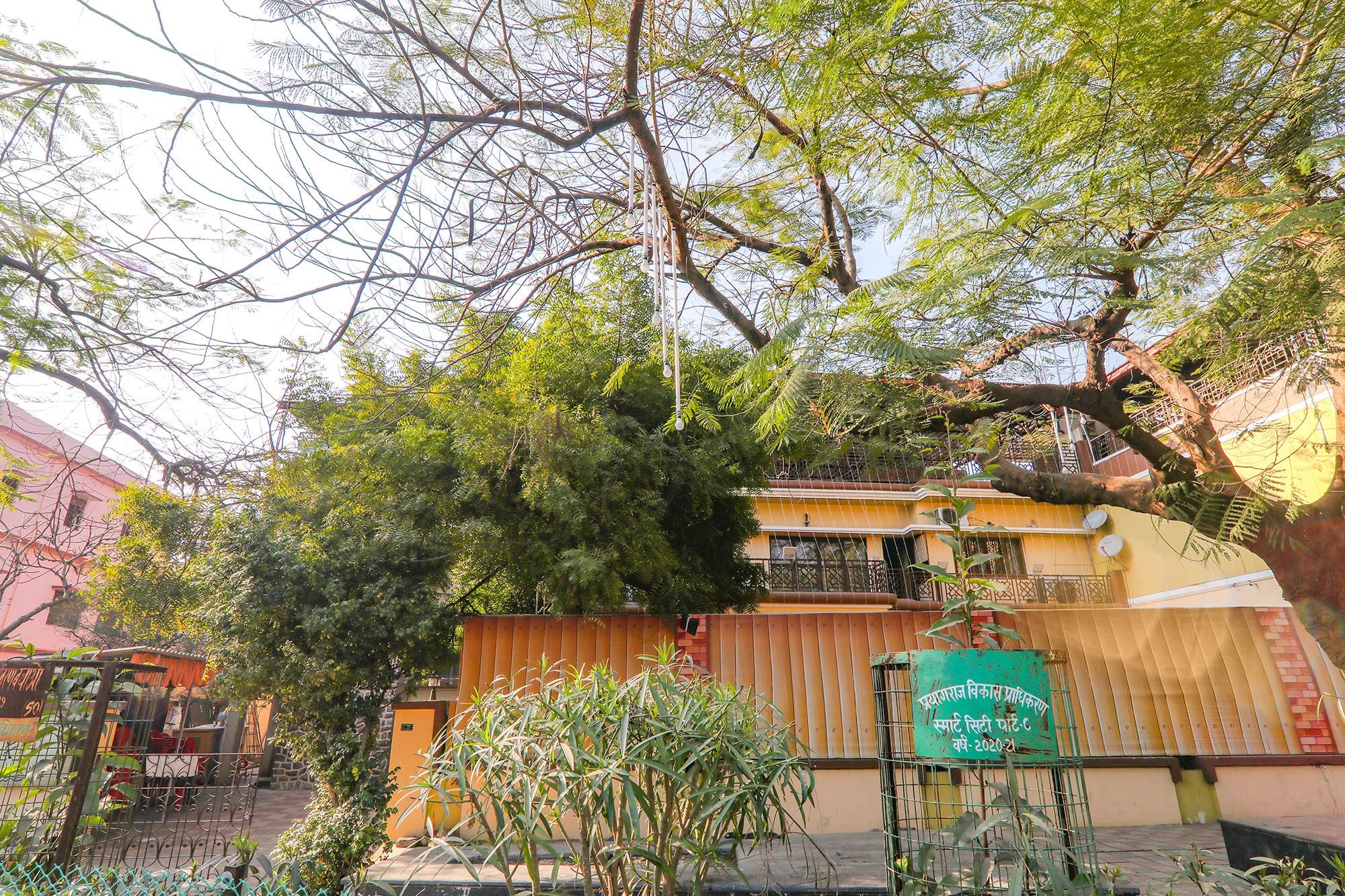 undefined FabHotel Harmony 9