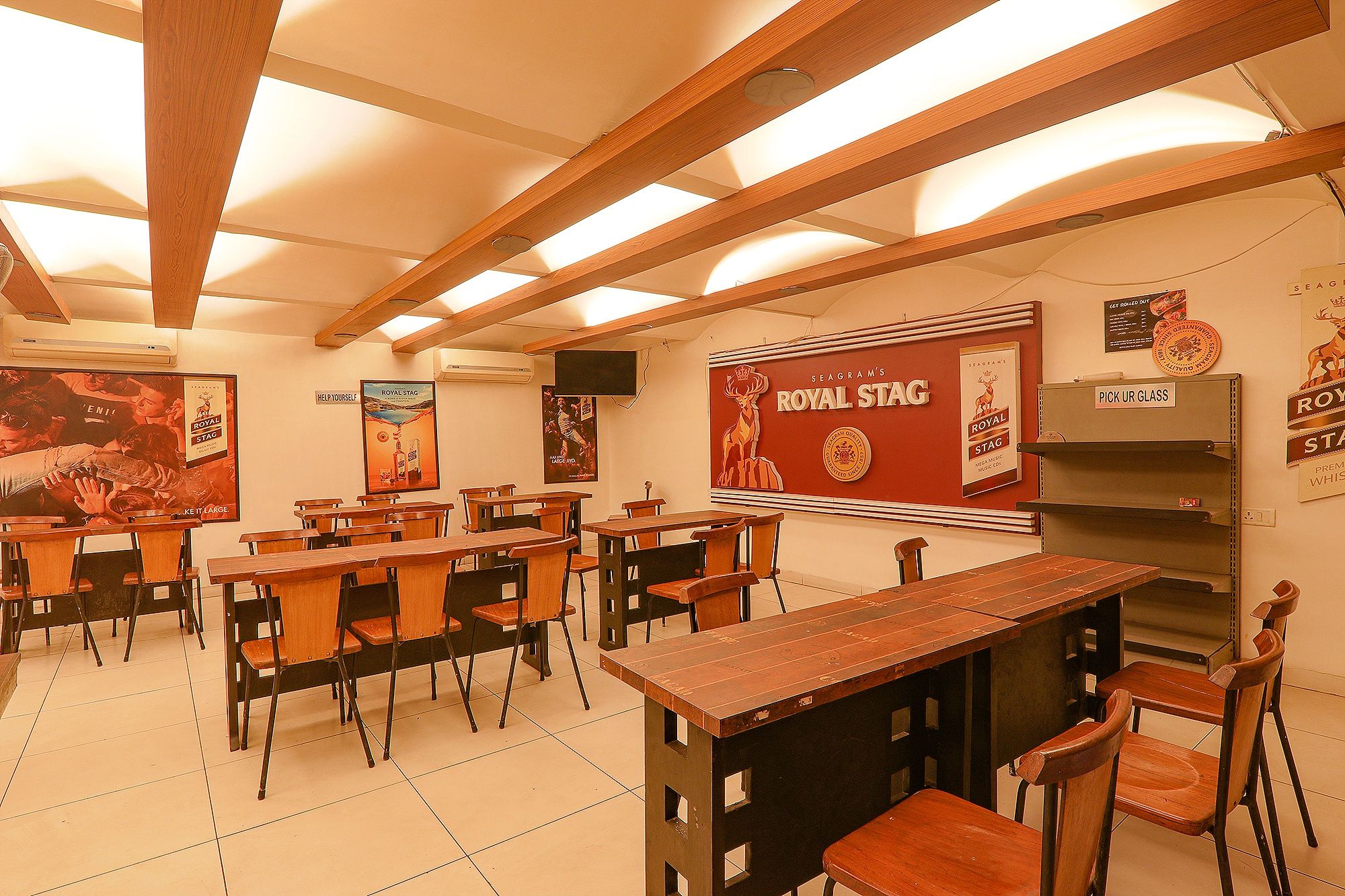 Food & Dining