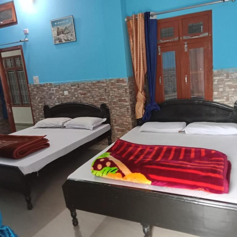 Vijaya Palace by StayApart Triple Room 10