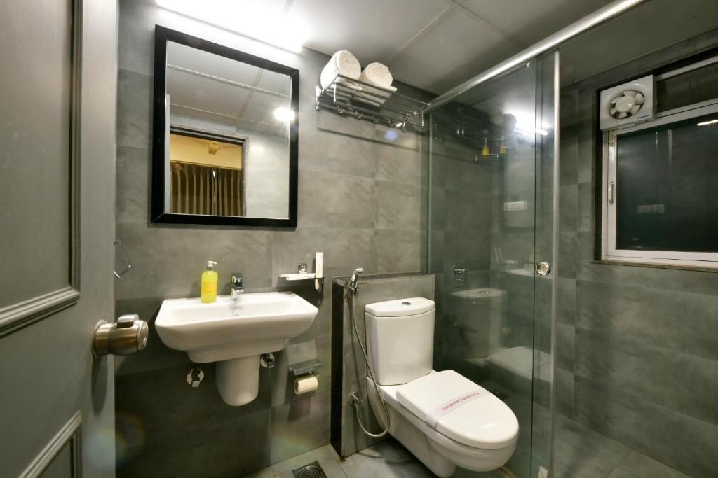 BANZAI ROOMS Family Suite 4