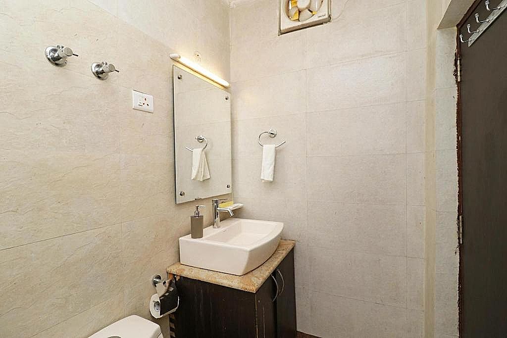 Hotel Mirage Residency - Hill View Hotel in Dharamshala Deluxe Room With Balcony Non AC 9