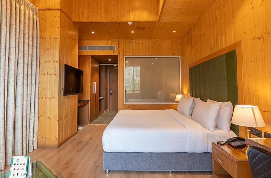 Palchan Hotel & Spa, A member of Radisson Individuals Retreats Deluxe Room 4