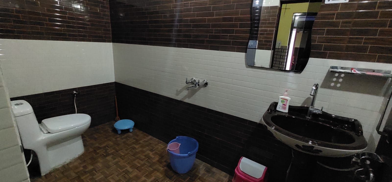 Hotel Kaushalya Residency , Berinag