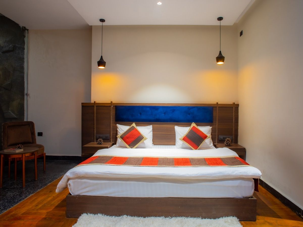 The Mountain Paradise Resort The Stone Castle 11