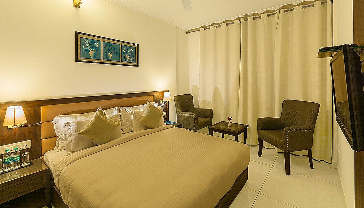 ECKO Antarman on Ganges Deluxe Room (Ganga facing) 2