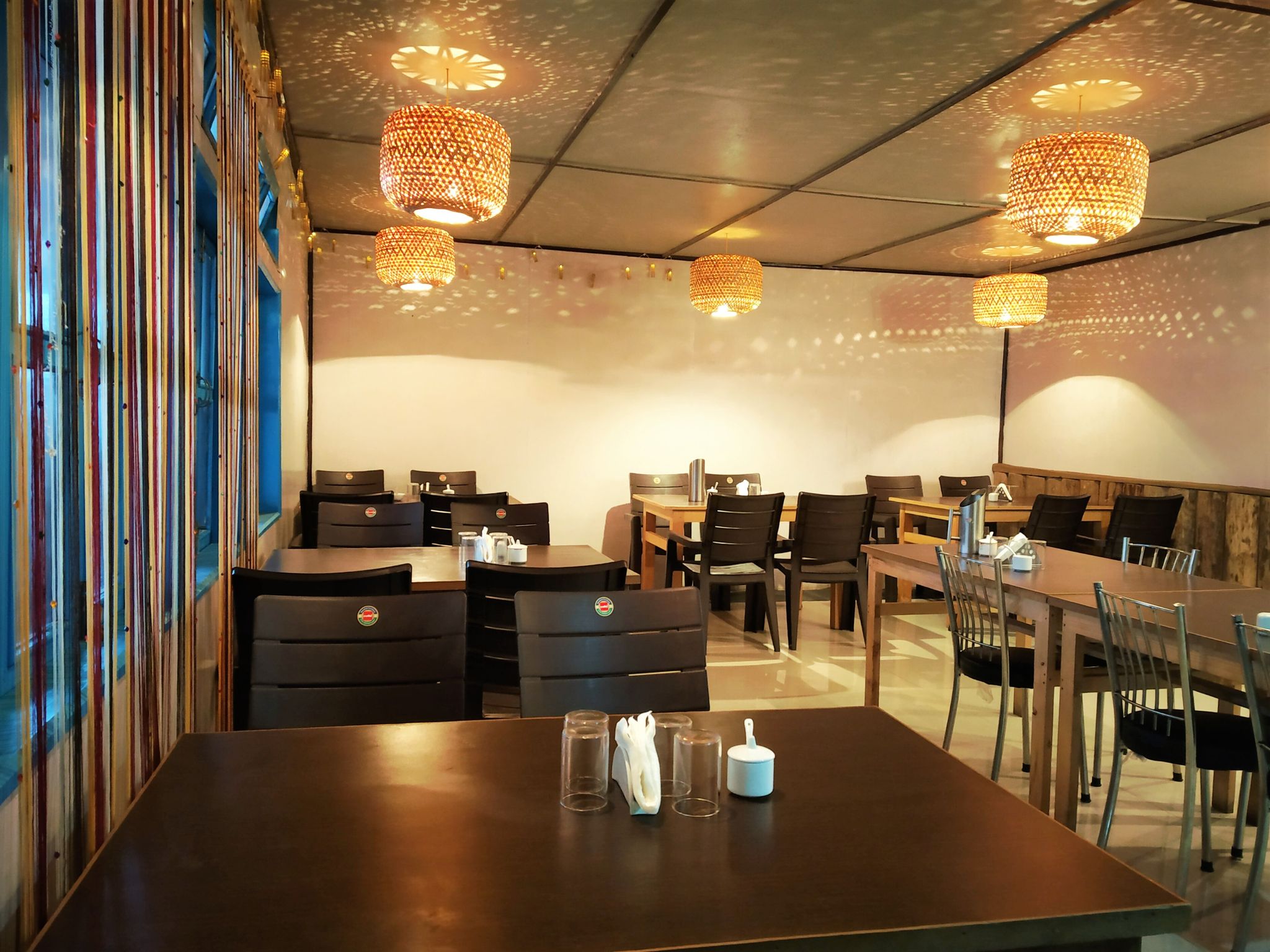 Food & Dining
